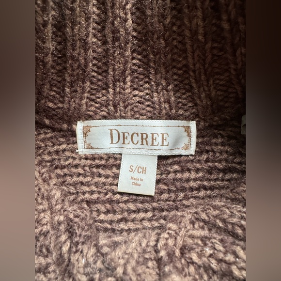 Decree Brown Knit Poncho Small - Picture 2 of 6